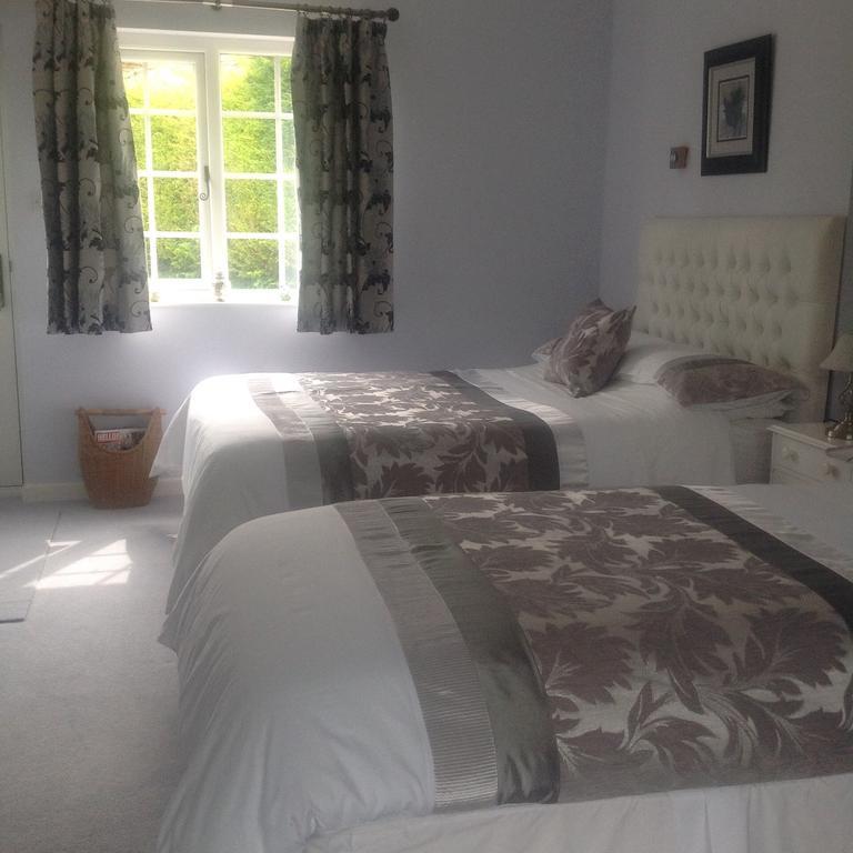 Shepreth The Coach House Bed & Breakfast エクステリア 写真