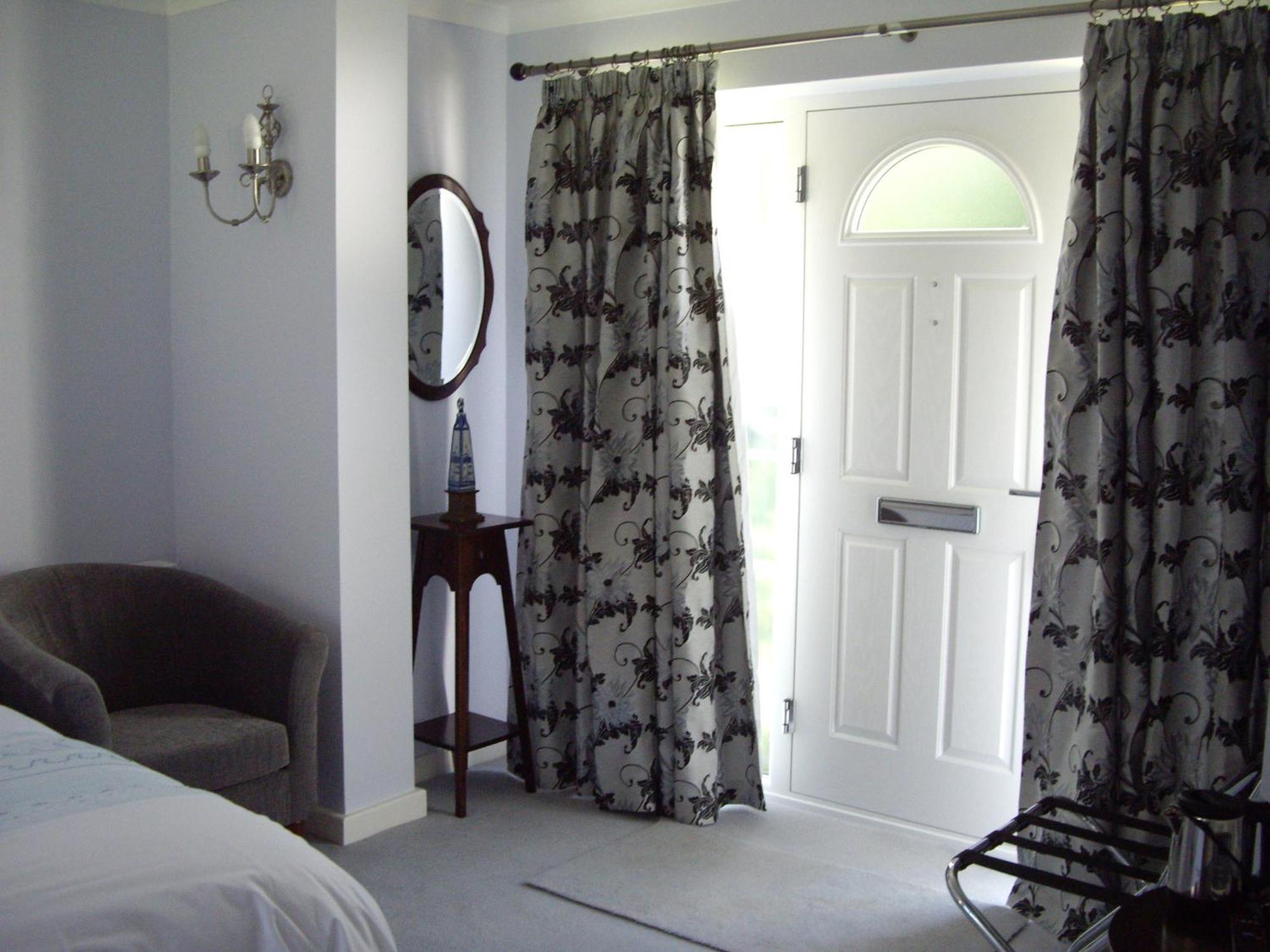 Shepreth The Coach House Bed & Breakfast エクステリア 写真